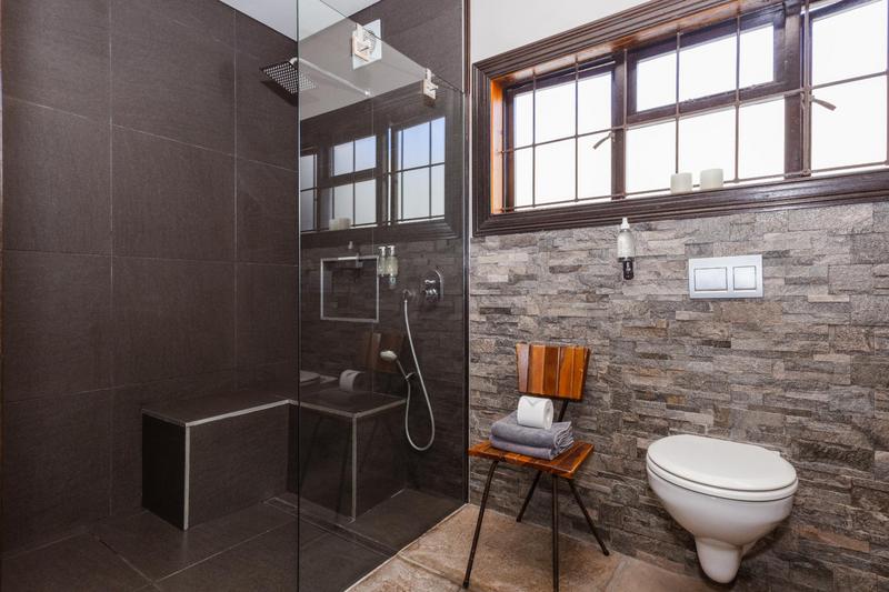 6 Bedroom Property for Sale in Plumstead Western Cape
